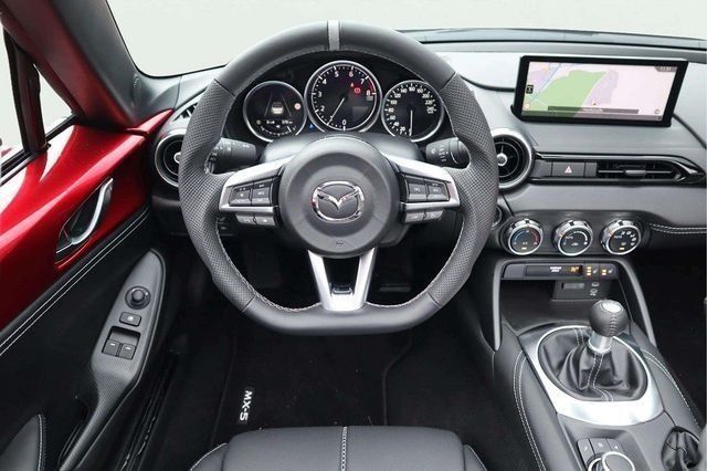 Mazda MX-5 2025