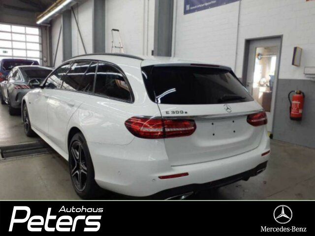 Mercedes-Benz E 300 2021