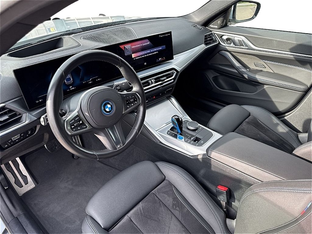 BMW i4 2023