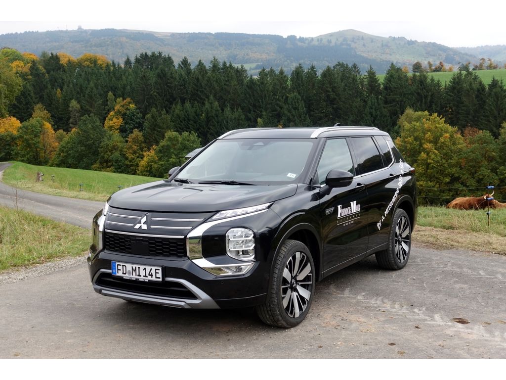 Mitsubishi Outlander 2025