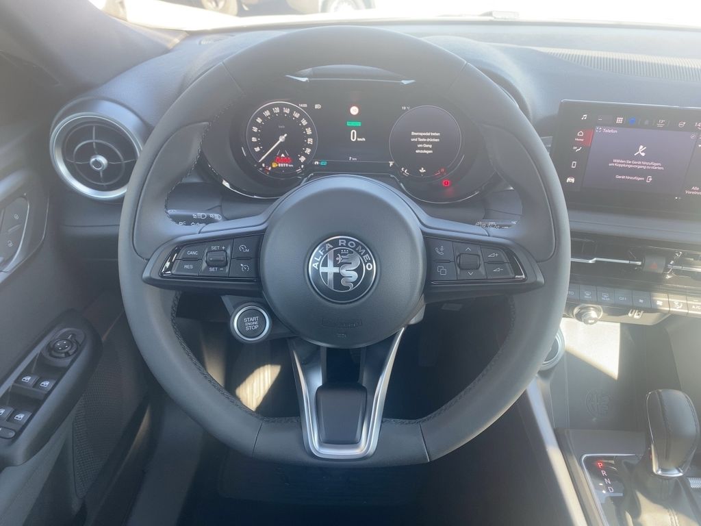 Alfa Romeo Tonale 2025