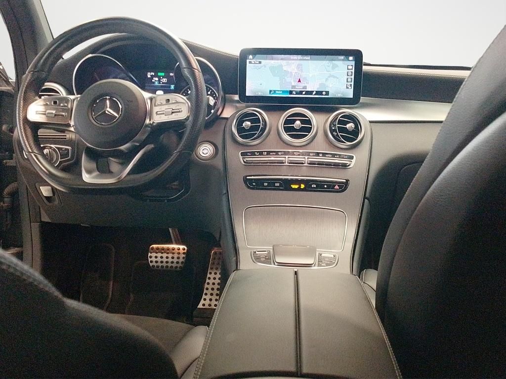 Mercedes-Benz GLC 300 2021