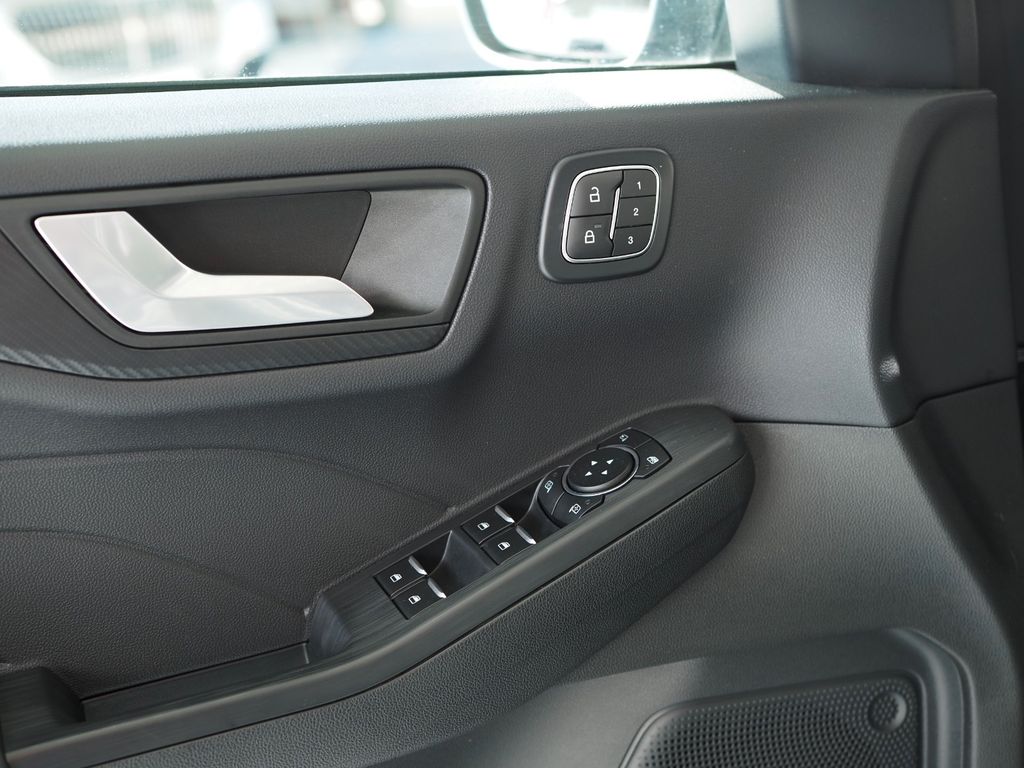 Ford Kuga 2024