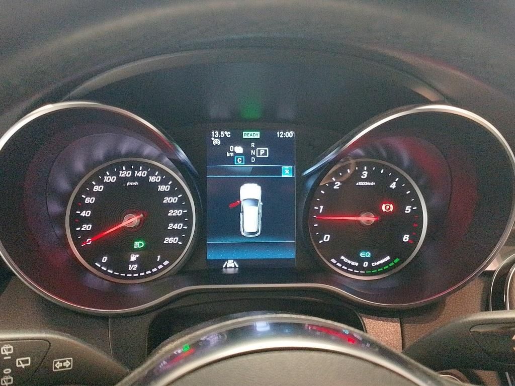 Mercedes-Benz GLC 300 2021