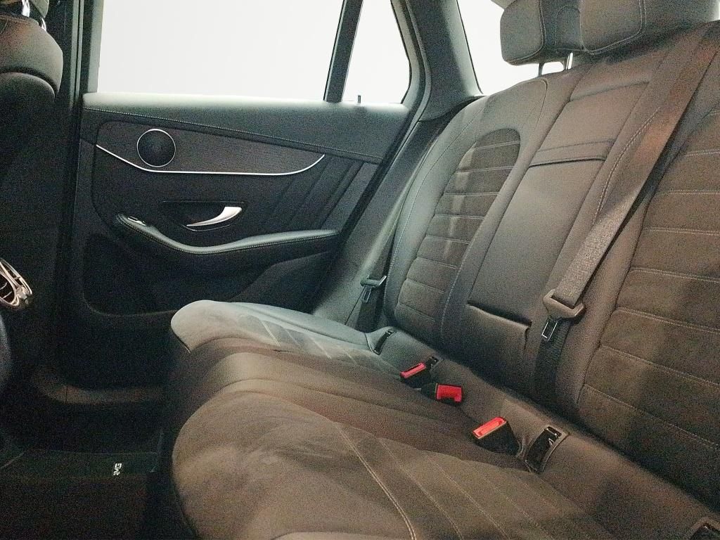 Mercedes-Benz GLC 300 2021