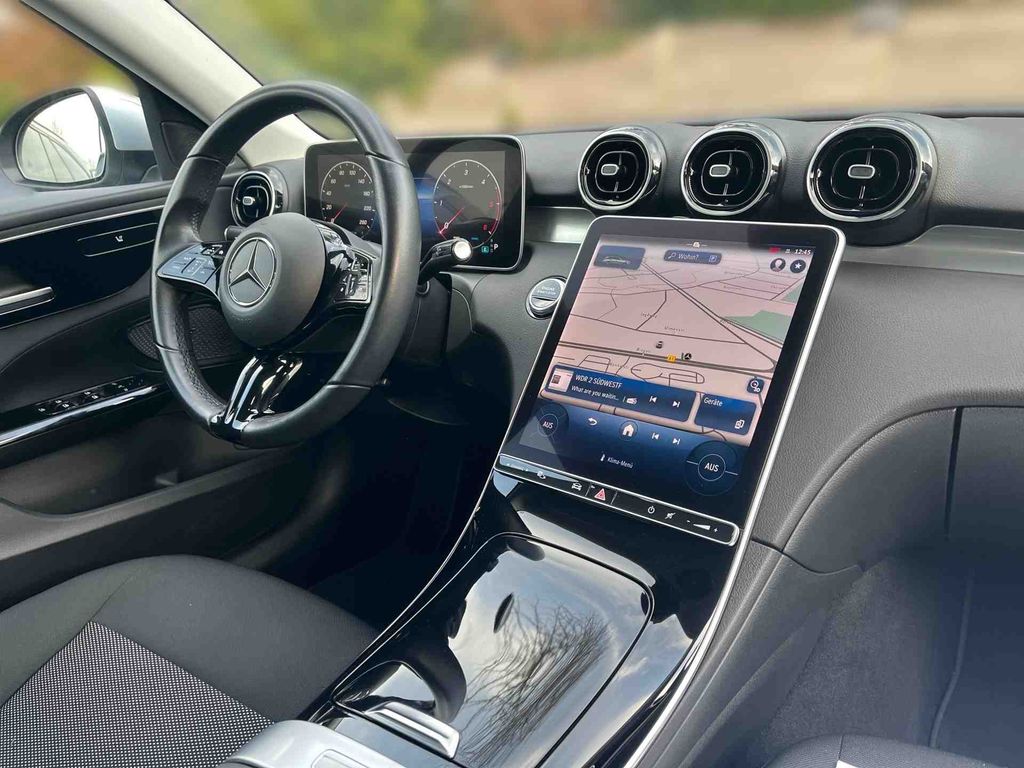 Mercedes-Benz C 200 2023