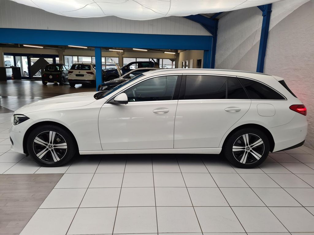 Mercedes-Benz C 300 2023