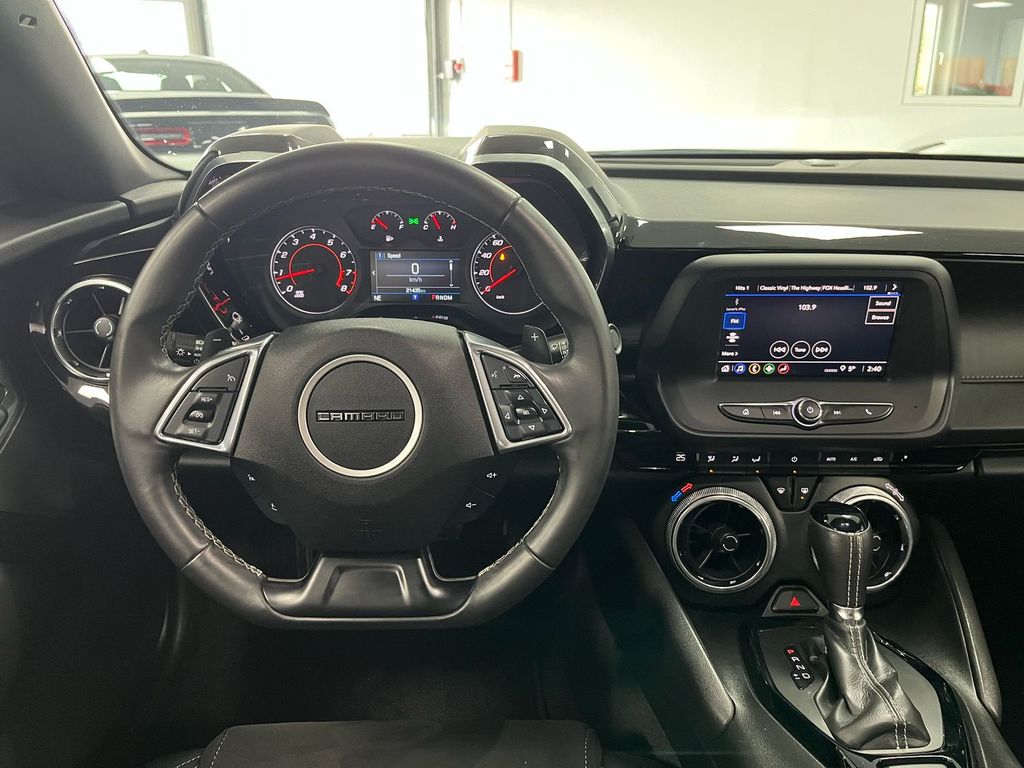 Chevrolet Camaro 2023