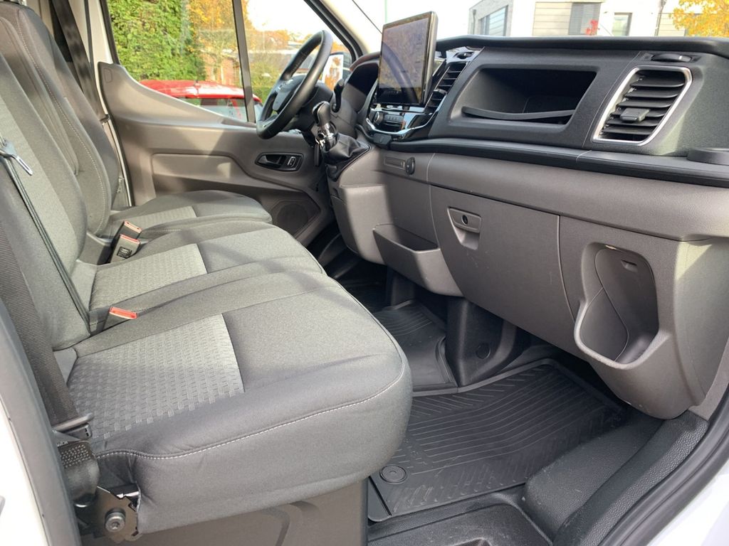 Ford Transit 2024