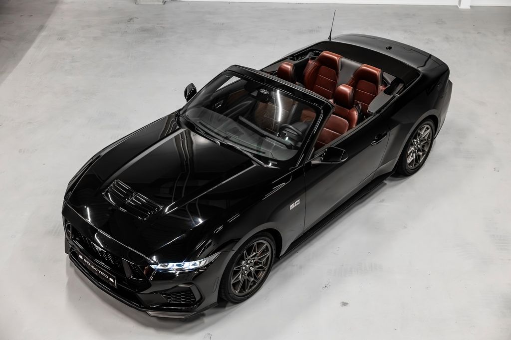 Ford Mustang 2024