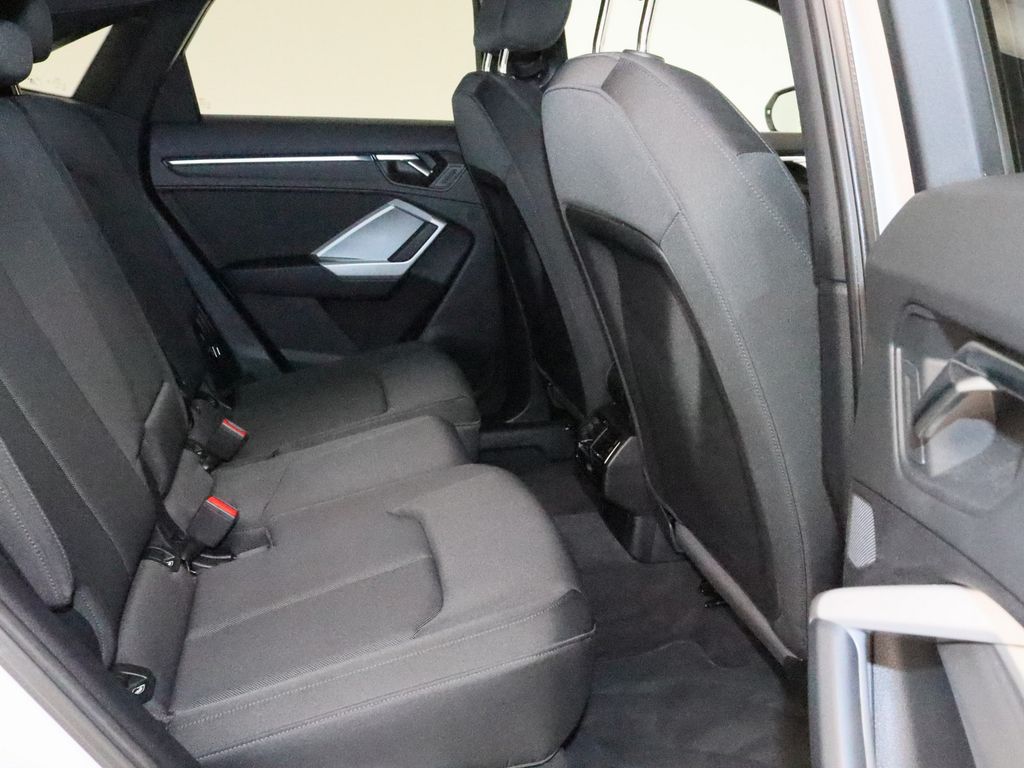 Audi Q3 2023