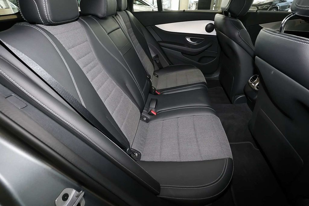Mercedes-Benz E 450 2023