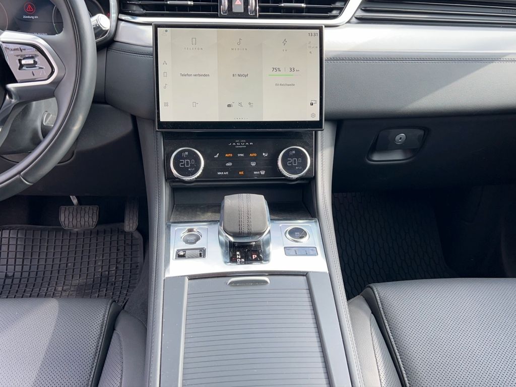 Jaguar F-Pace 2021