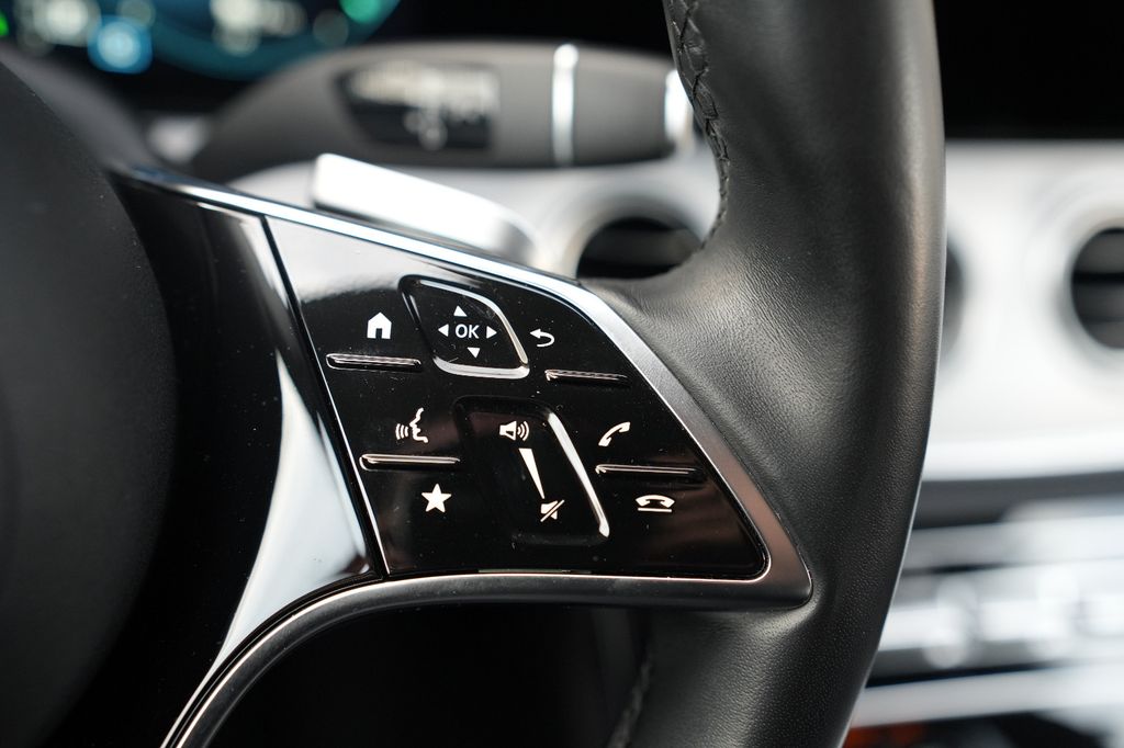 Mercedes-Benz E 300 2022