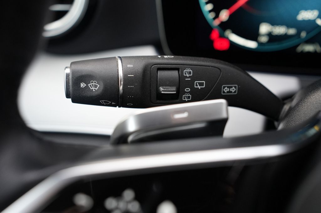 Mercedes-Benz E 300 2022