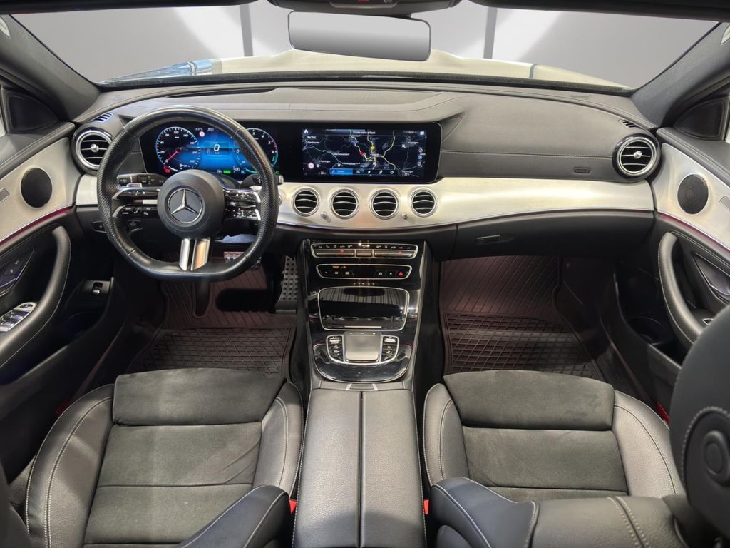 Mercedes-Benz E 300 2022