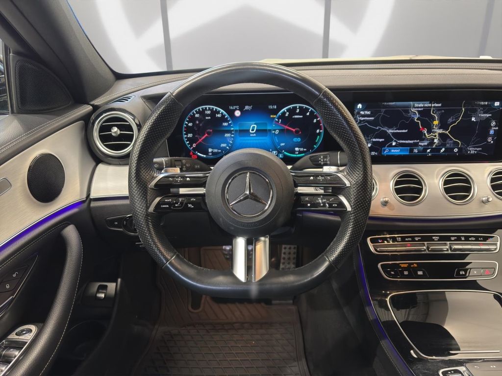 Mercedes-Benz E 300 2022