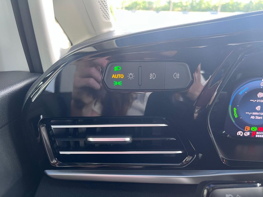 Ford Grand Tourneo 2025