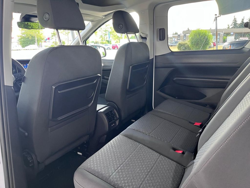 Ford Grand Tourneo 2025