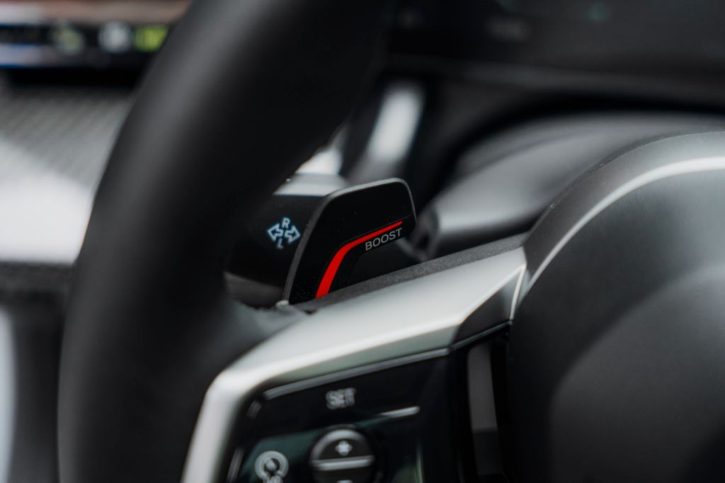 BMW i5 2025