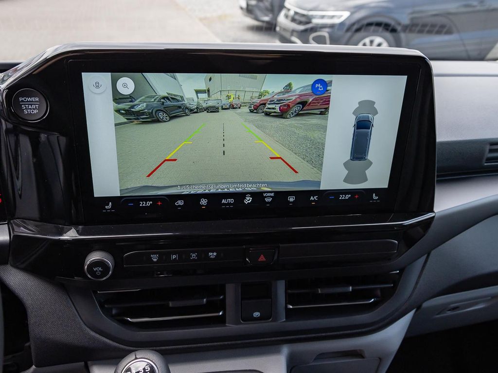 Ford Tourneo Custom 2025