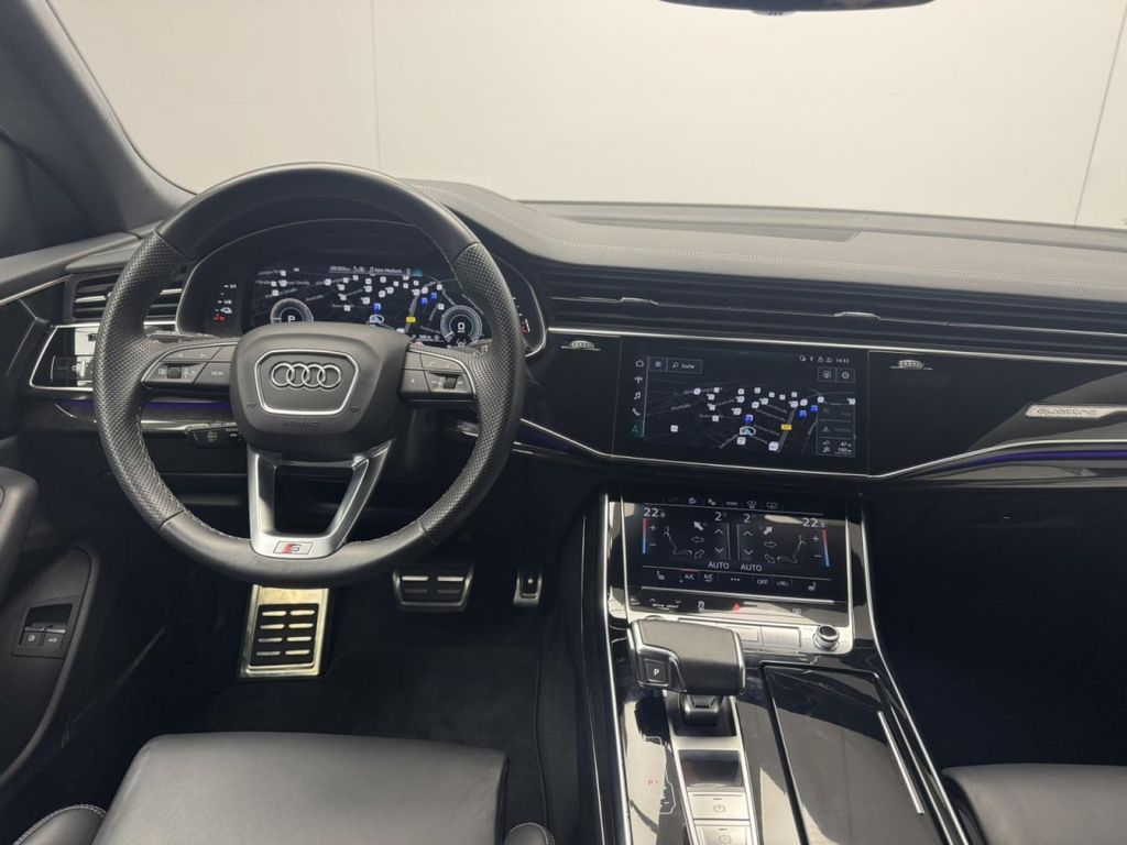 Audi Q8 2022