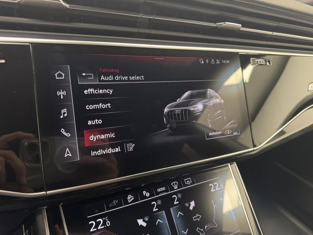 Audi Q8 2022