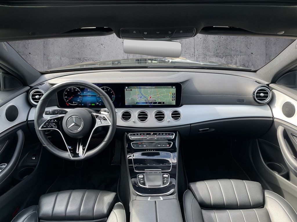 Mercedes-Benz E 300 2022