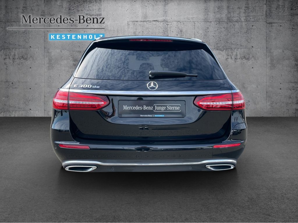 Mercedes-Benz E 300 2022