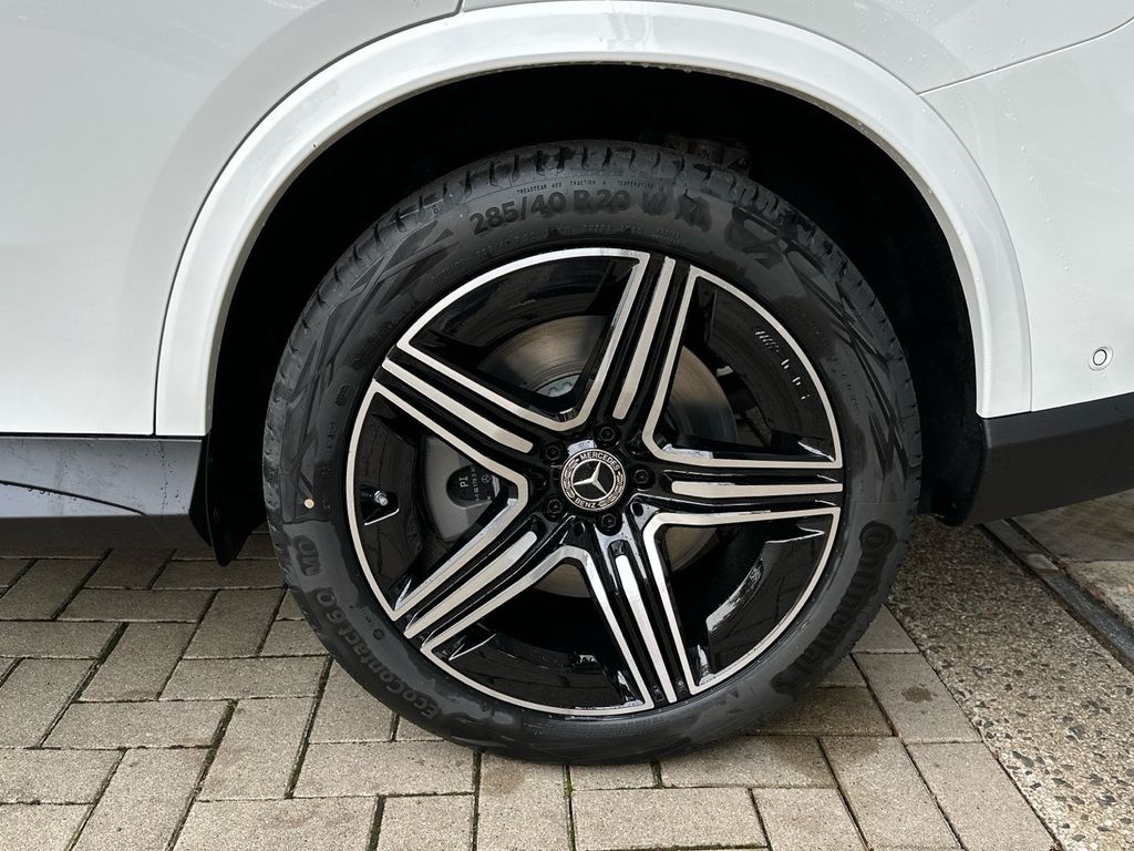 Mercedes-Benz GLC 300 2025