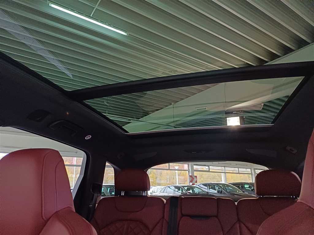 Audi SQ7 2021