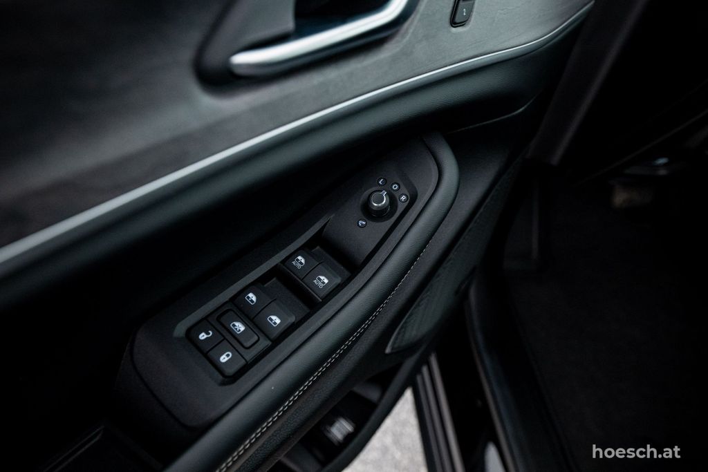 Jeep Grand Cherokee 2025