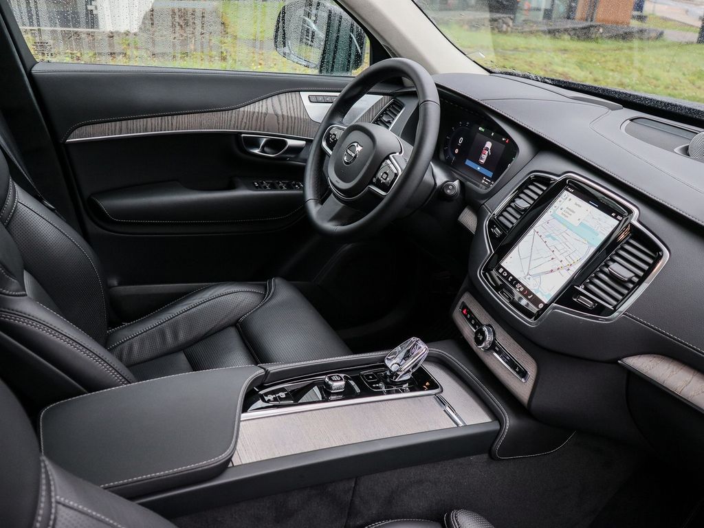 Volvo XC90 2024
