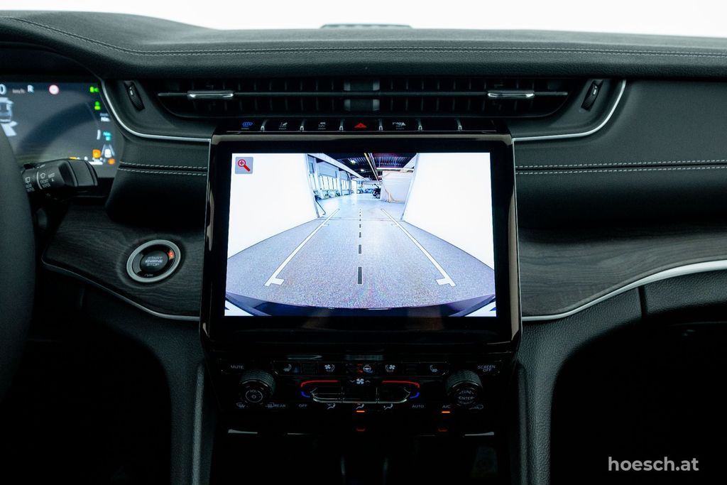 Jeep Grand Cherokee 2025