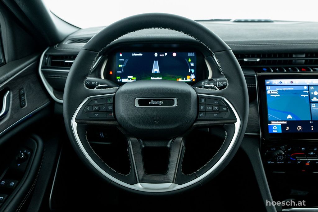 Jeep Grand Cherokee 2025