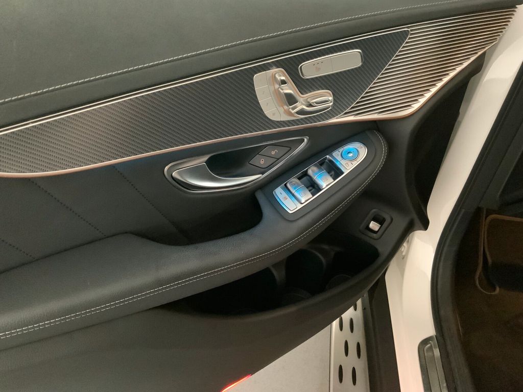 Mercedes-Benz EQC 2021