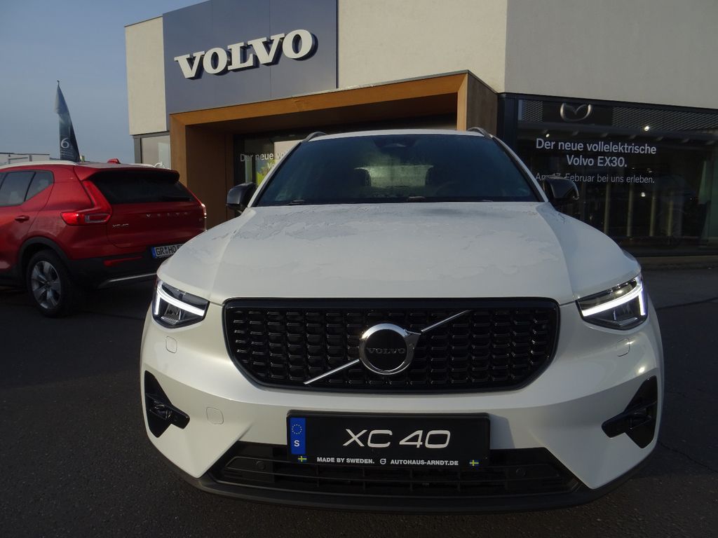 Volvo XC40 2024