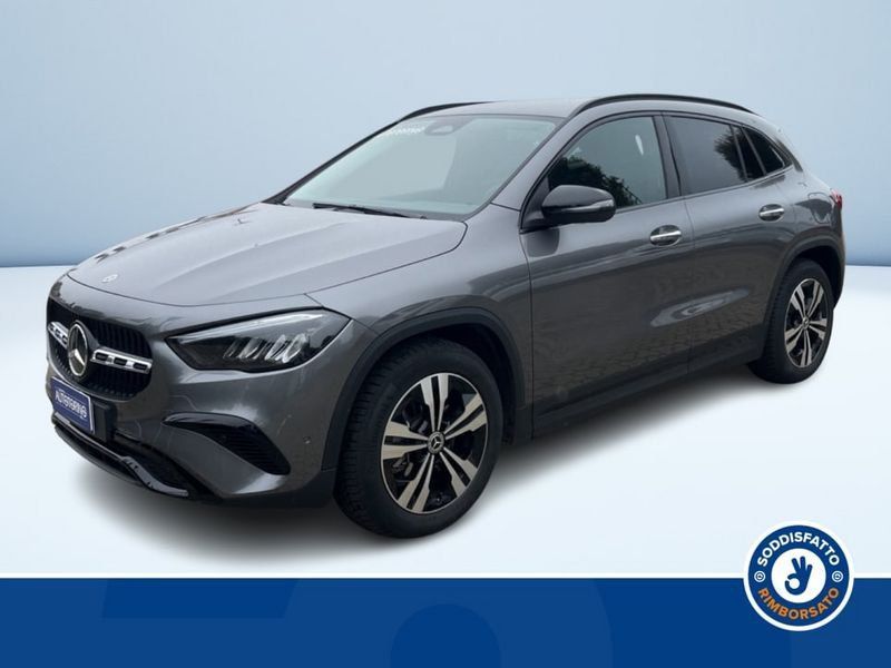 Mercedes-Benz GLA 200 2025