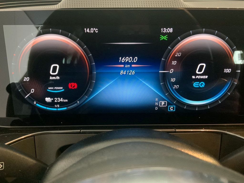 Mercedes-Benz EQC 2021