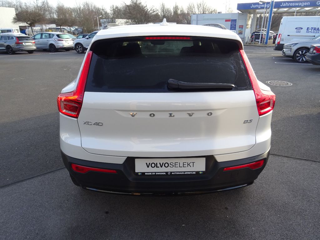 Volvo XC40 2024