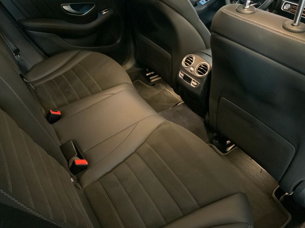 Mercedes-Benz EQC 2021