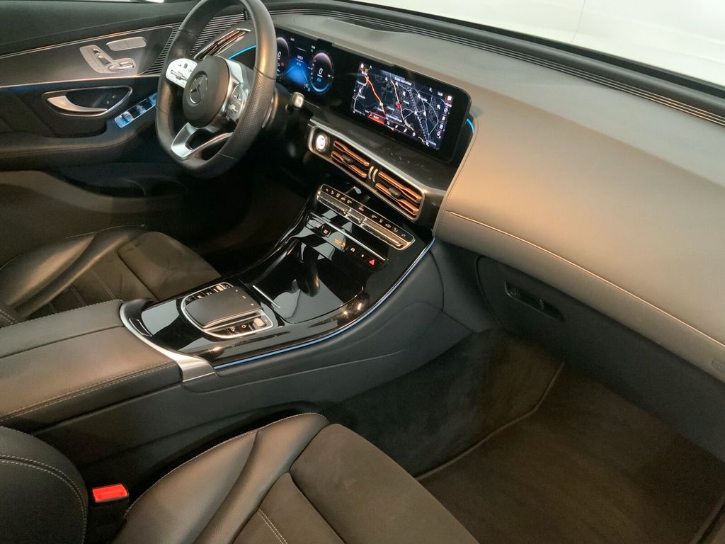 Mercedes-Benz EQC 2021
