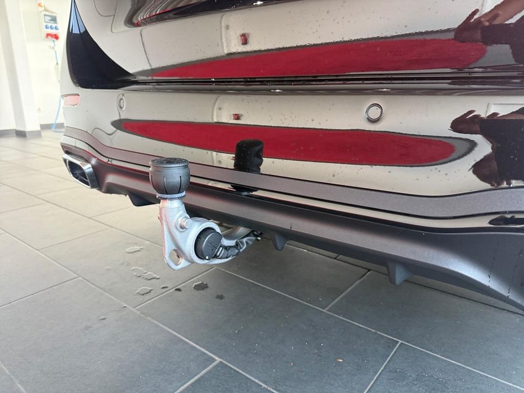 Mercedes-Benz C 220 2025