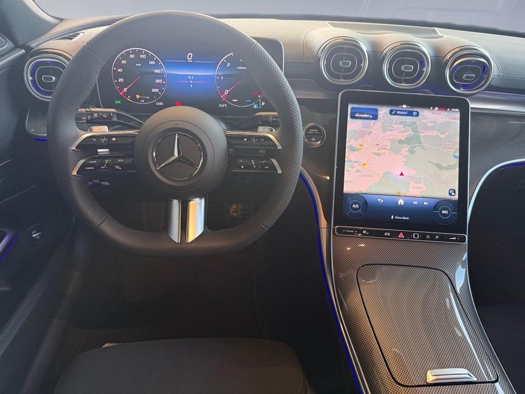 Mercedes-Benz C 220 2025