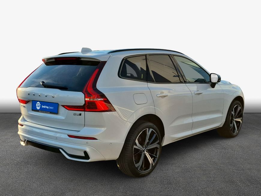 Volvo XC60 2025