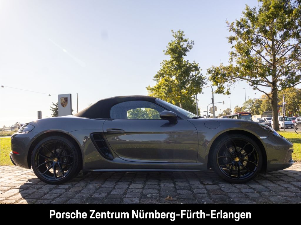 Porsche Boxster 2024
