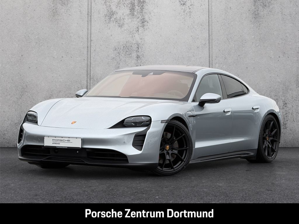 Porsche Taycan 2023