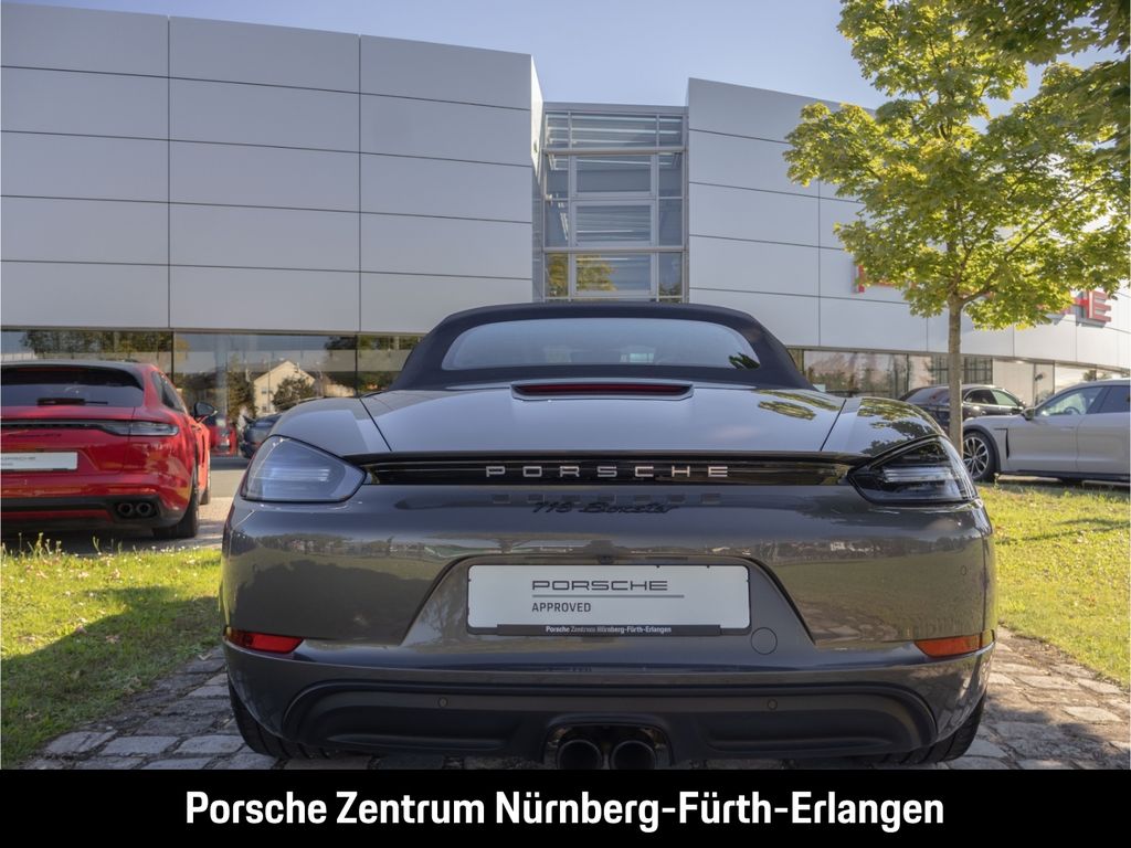 Porsche Boxster 2024