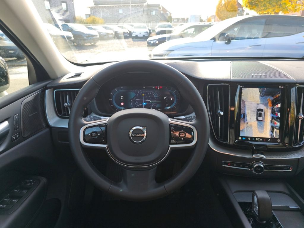 Volvo XC60 2025