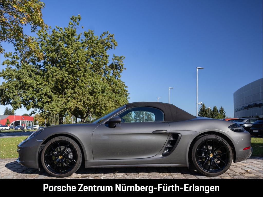 Porsche Boxster 2024